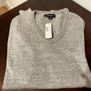 J.Crew Men’s V-Neck Gray Sweater